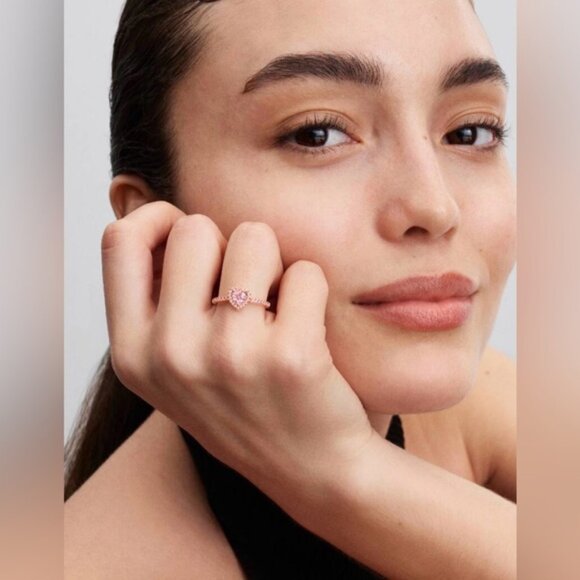 NWT Brand New in Box Pandora’s Pink Elevated Heart Promise Ring in Rose Gold - Picture 9 of 11